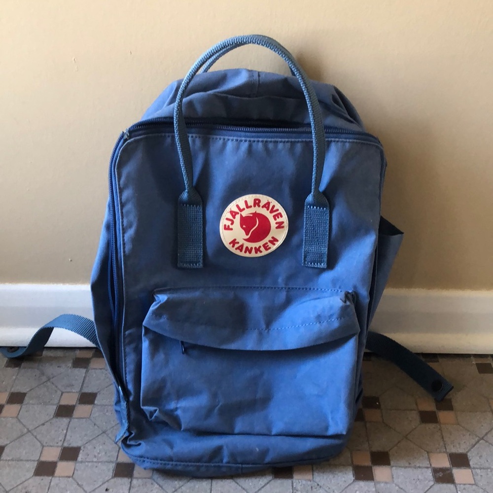Kånken Original Blue Ridge Backpack with torn zipper - Tags included